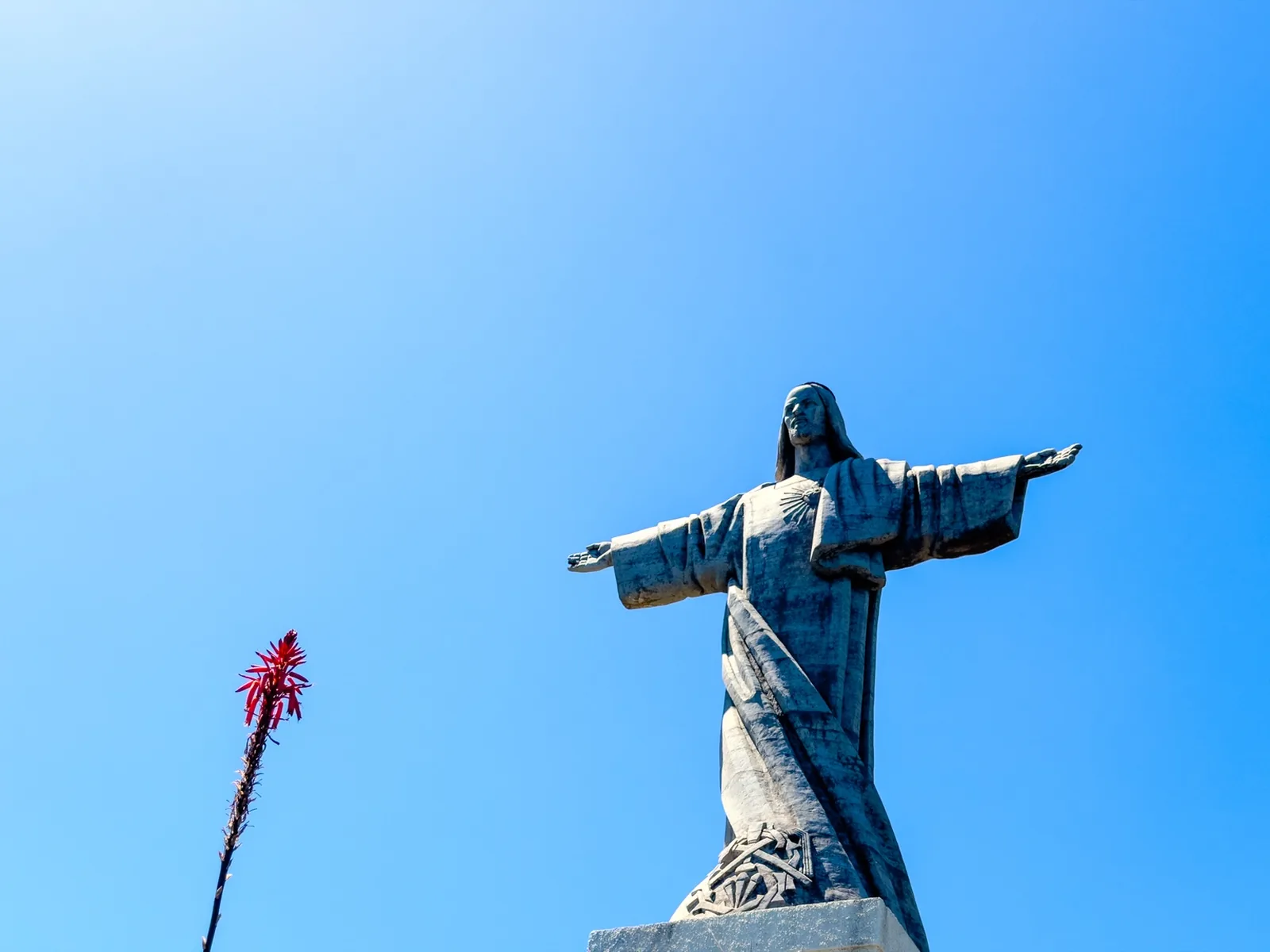 Cristo Rei private tour in Madeira